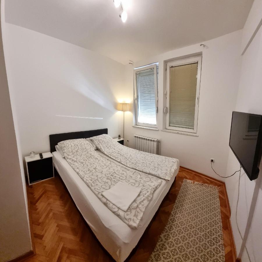 Apartman Veselinovic Free Parking Apartment Vranje Exterior foto